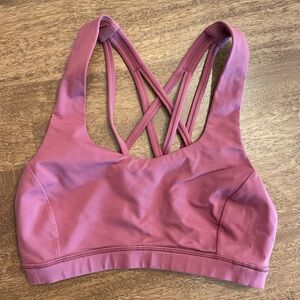 Lululemon sports bra, size small, great condition.